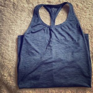 ❌SOLD❌ Athleta work out top